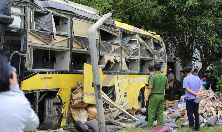 Thay vì cấm xe giường nằm, nên áp tiêu chuẩn nghiêm ngặt cho tài xế