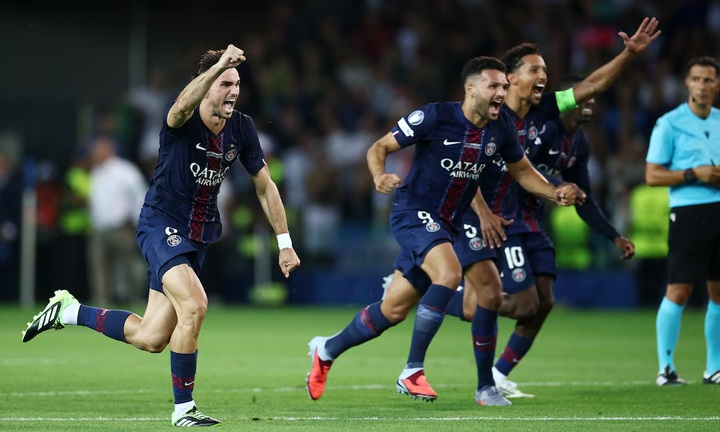 Ghi 2 bàn trong 10 phút cuối, PSG giành Siêu cúp châu Âu