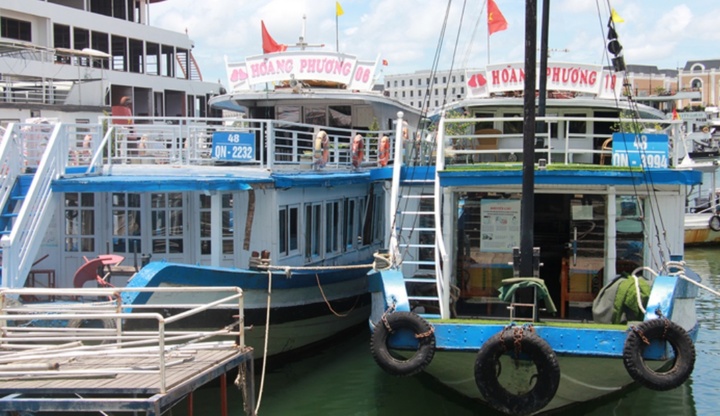 Bộ Xây dựng yêu cầu kiểm soát chặt tàu đánh cá, tàu du lịch ra khơi