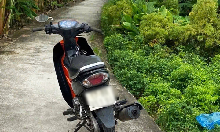 Tìm thấy thi thể nam thanh niên dưới sông nhờ xe máy đỗ bên vệ đường