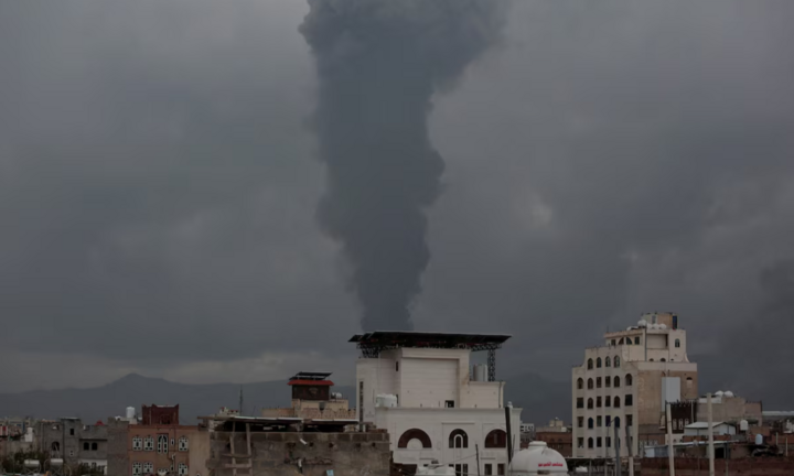 Israel không kích thủ đô Yemen