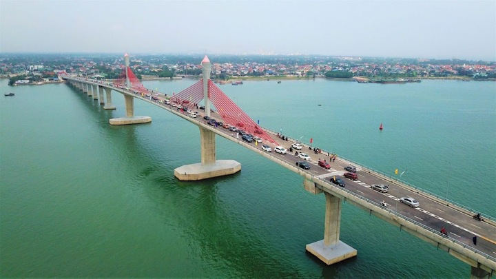 Cấm các phương tiện đi qua cầu Cửa Hội từ 6h ngày 25/8