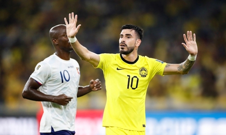Ngôi sao nhập tịch Malaysia suýt mất việc ở V.League