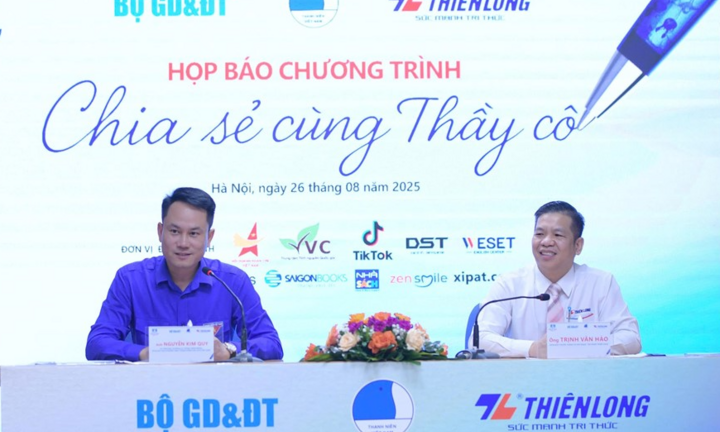 Vinh danh thầy cô giáo tại 248 xã, phường, đặc khu vùng biên giới