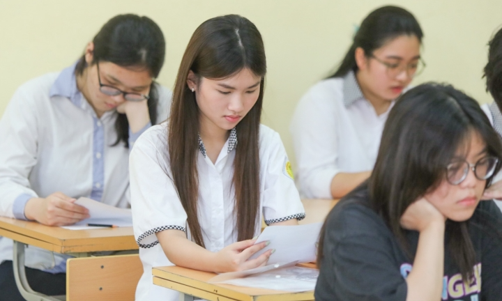 Kỳ tuyển sinh đại học 2025: Hàng loạt chuyện lạ khó tin khiến thí sinh sốc nặng