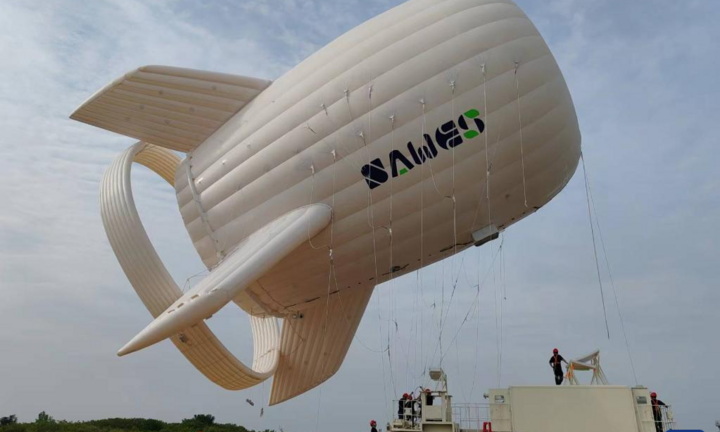 Hệ thống điện gió độc đáo: Từ 'lá cây tạo điện' đến tuabin bay giữa trời