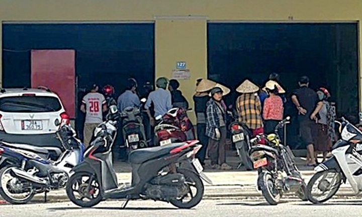 Vợ chồng tử vong, 2 con nhỏ bất tỉnh nghi do khí từ máy phát điện