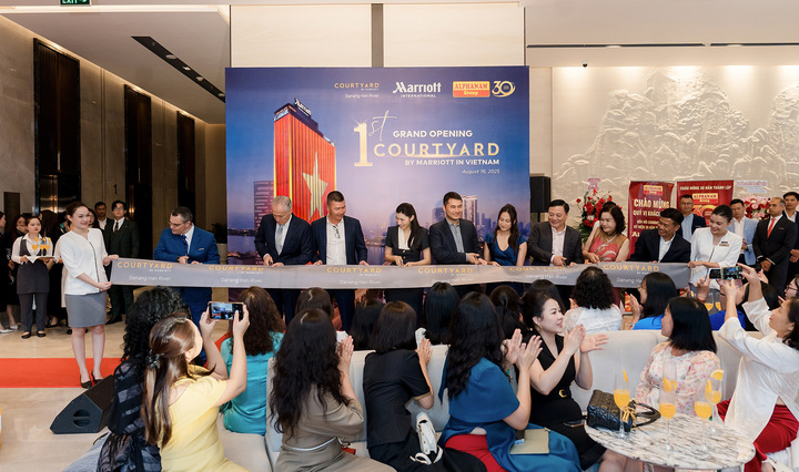 Courtyard by Marriott Danang Han River chính thức đạt chuẩn 5 sao