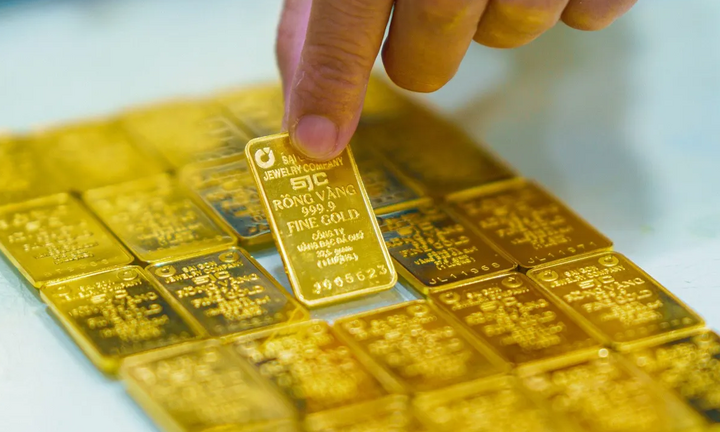 Xóa độc quyền sản xuất vàng miếng, vì sao giá vẫn liên tiếp lập đỉnh?