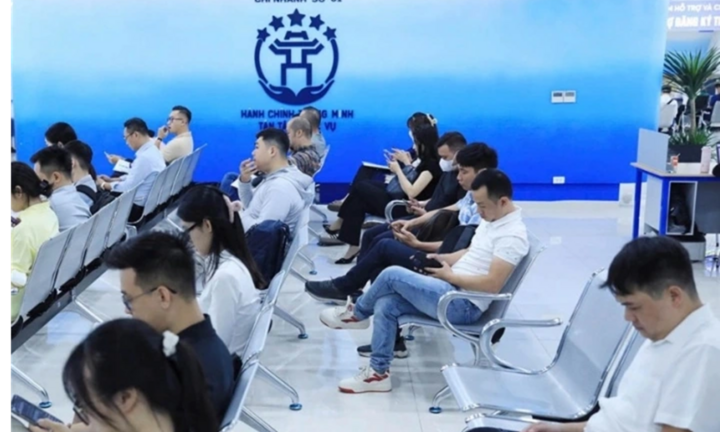 Kết luận của Bộ Chính trị, Ban Bí thư về hoạt động chính quyền địa phương 2 cấp