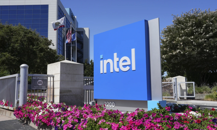 Công nghệ 30/8: Intel nhận 5,7 tỷ USD sớm từ thỏa thuận CHIPS Act