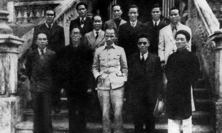 Chính phủ lâm thời nước Việt Nam Dân chủ Cộng hòa gồm những ai? 