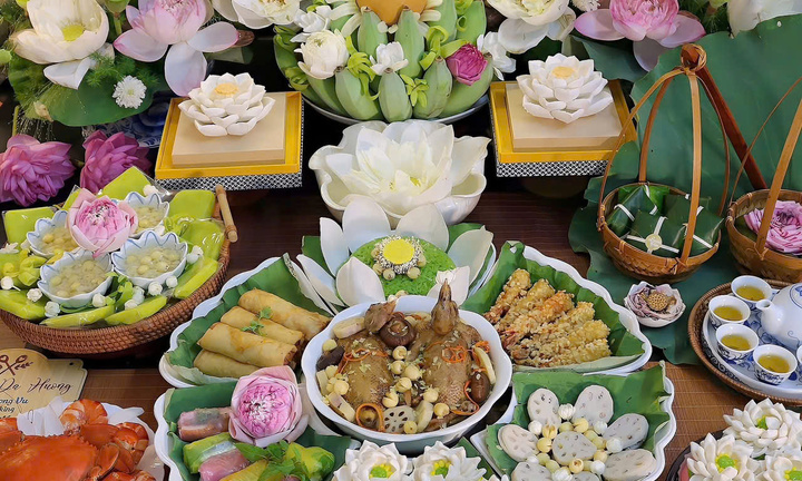 Văn khấn Rằm tháng 7 năm Ất Tỵ cúng thần linh, gia tiên