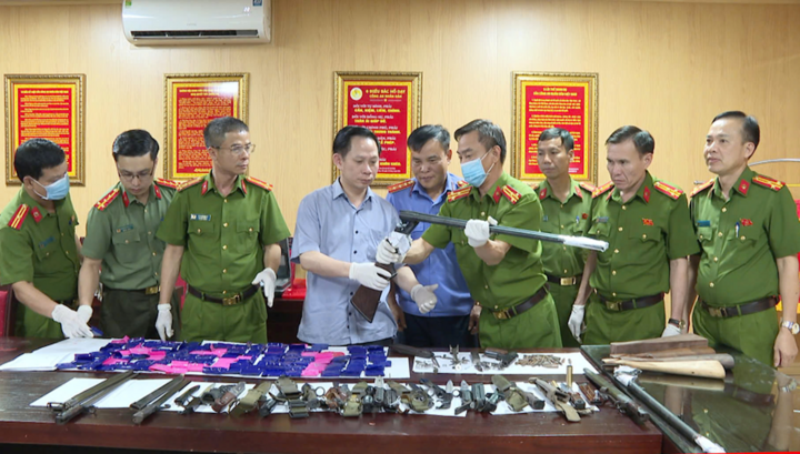 Triệt phá 3 đường dây ma tuý liên tỉnh, thu nhiều súng đạn