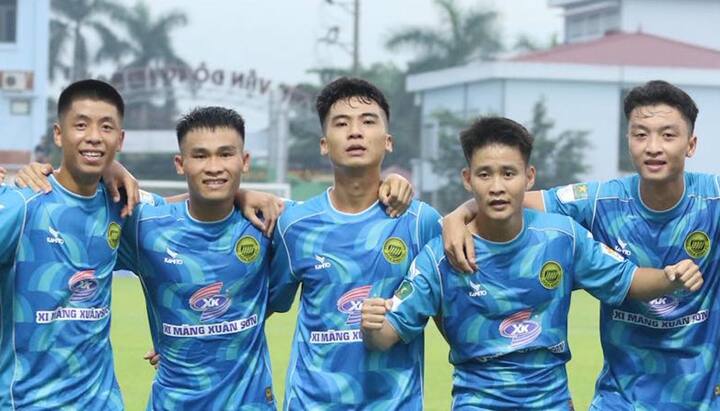 Một đội hạng Nhất bỏ giải, VPF phải tổ chức bốc thăm lại 