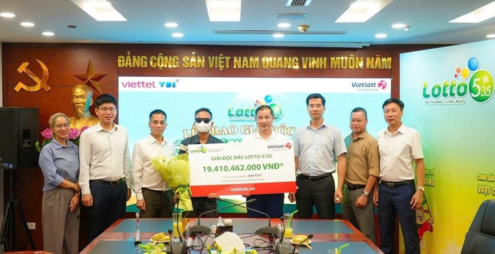 Nhiều người liên tục trúng vé số tiền tỷ