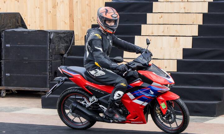 Loạt xe đổ bộ: Honda Winner R hoàn toàn mới, ADV350 lần đầu có tại Việt Nam