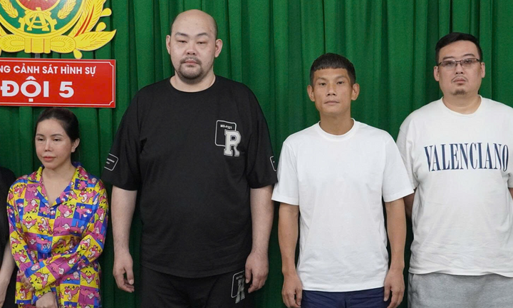 Chiêu 'né' công an của ông chủ người Đài Loan tổ chức mại dâm trá hình