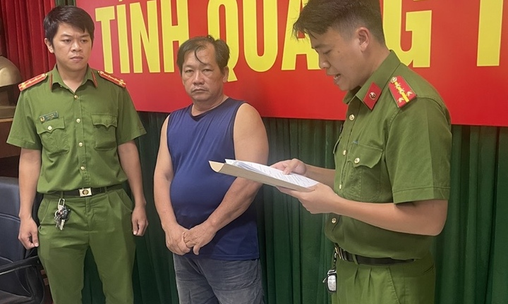 Bắt tài xế lái xe tải lao vào chợ ở Quảng Trị làm 12 người thương vong