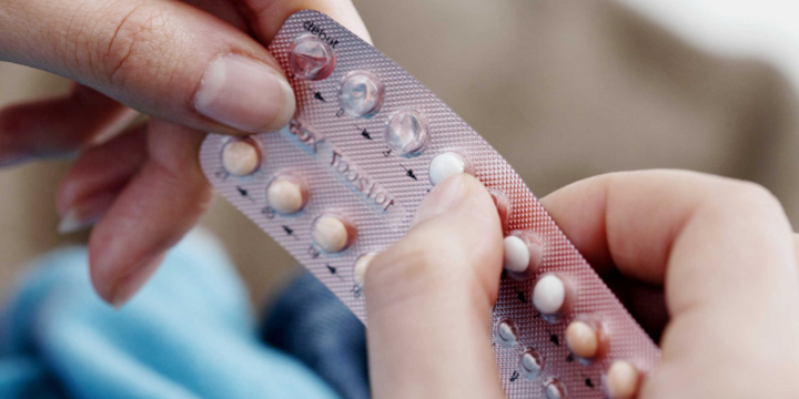 Uống thuốc tránh thai bị nổi mụn, lời khuyên của chuyên gia