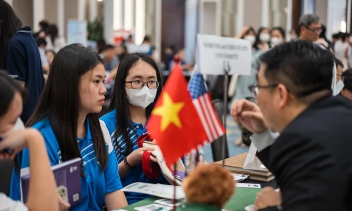 Gần 250.000 người Việt đang học tập ở nước ngoài