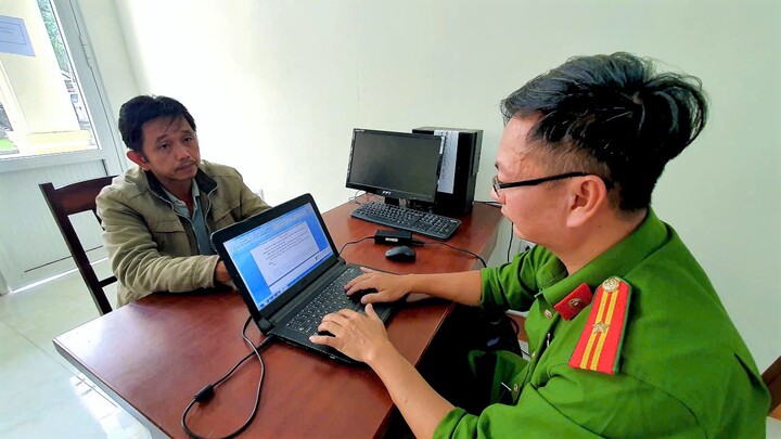 Bắt khẩn cấp tài xế xe tải gây tai nạn khiến 2 người thương vong rồi bỏ trốn