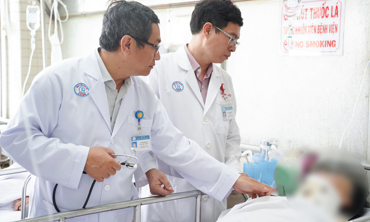 Vụ bắn hai mẹ con người tình rồi tự vẫn: Người mẹ liệt tứ chi