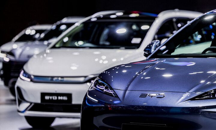 Trung Quốc yêu cầu giấy phép khi xuất khẩu xe điện