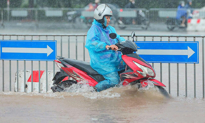 Dự báo thời tiết ngày 1/10: Hà Nội tiếp tục hứng mưa