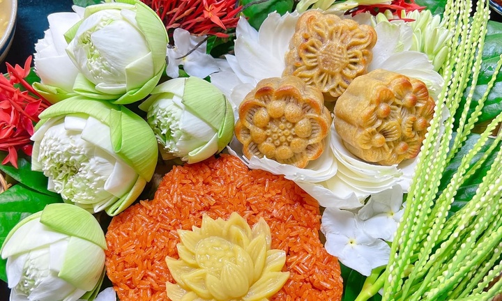 Mâm cúng rằm tháng 8 năm 2025 đầy đủ gồm những gì?