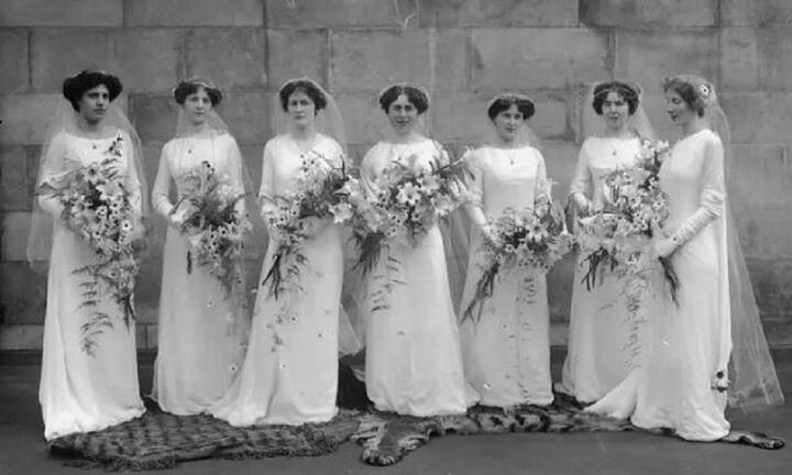 Nguồn gốc gây rùng mình của một số nghi thức trong lễ cưới