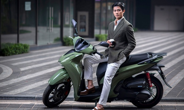 Bảng giá xe máy SH mới nhất tháng 10/2025