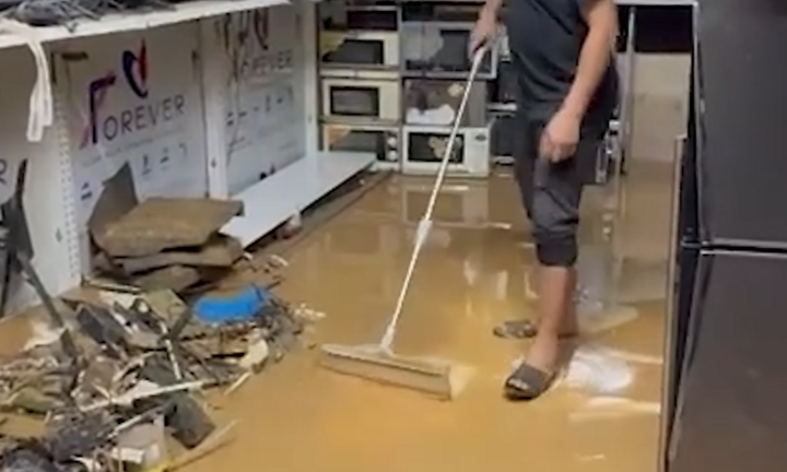 Thái Nguyên sau cơn lũ lịch sử: Người dân khốn đốn khôi phục đống đổ nát