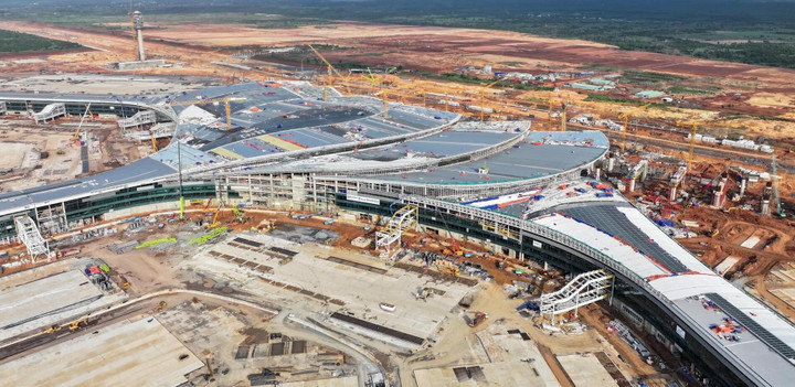 Công nhân thi công ngày đêm, nhiều hạng mục sân bay Long Thành vượt tiến độ 