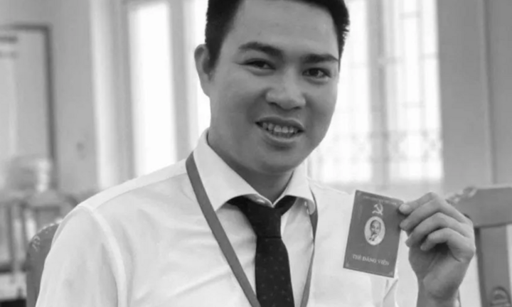 Xót xa thầy giáo trẻ ở Hà Nội qua đời khi đang dọn nhà sau lũ