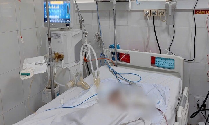 2 gia đình gặp tai nạn khi đi khám bệnh: Bé 11 tháng tuổi tử vong thương tâm