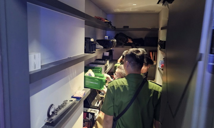 Công an triệu tập Lương Bằng Quang, khám xét nhà Ngân 98