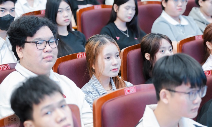 Nhiều đại học công bố phương án tuyển sinh 2026, thí sinh cần lưu ý