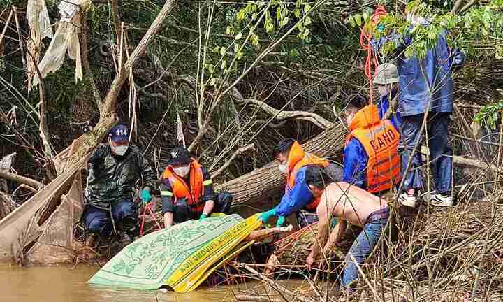 Tìm thấy thi thể người phụ nữ rơi xuống thác Voi ở Lâm Đồng 