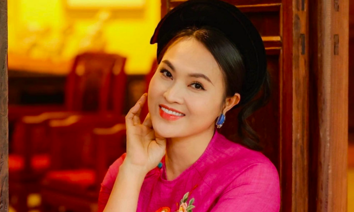 Điều ít biết về nữ nghệ sĩ chèo trẻ nhất được phong tặng danh hiệu NSND 