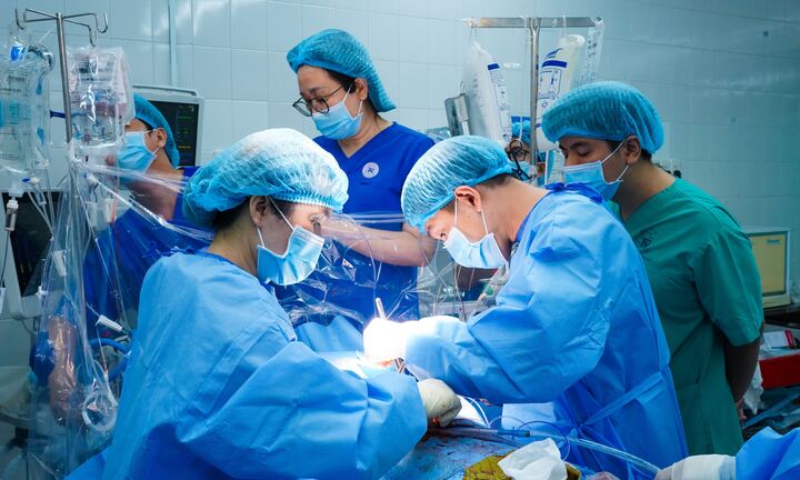 Lần đầu Bệnh viện Thống Nhất ghép tim, cứu bệnh nhân vượt cửa tử