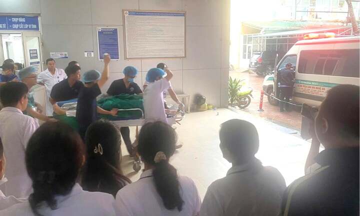 Danh tính kẻ đâm hàng loạt bác sĩ ở Bệnh viện sản nhi Nghệ An