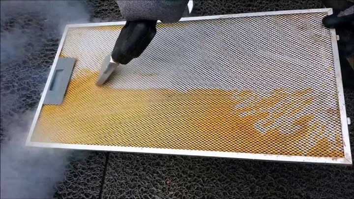 6 cách vệ sinh lưới lọc dầu mỡ của máy hút mùi vừa dễ vừa hiệu quả