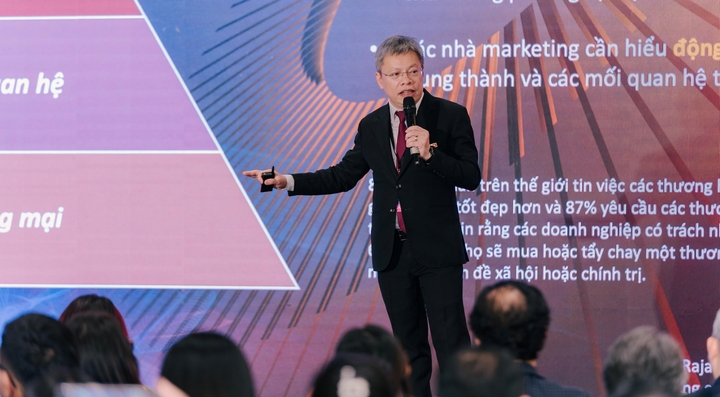 ‘Chốt đơn’ trong kỷ nguyên AI 