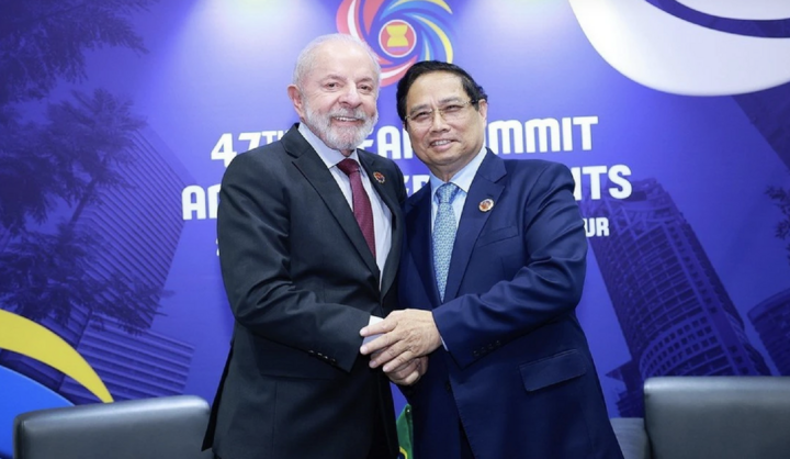 Thủ tướng tiếp xúc song phương trong khuôn khổ Hội nghị Cấp cao ASEAN 47