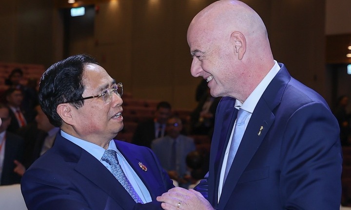 FIFA muốn xây học viện bóng đá tại Việt Nam