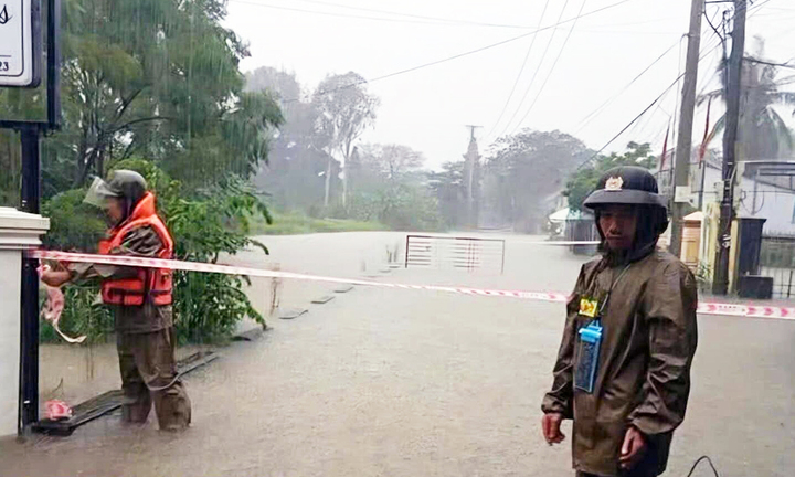 Tin lũ đặc biệt lớn trên các sông ở TP Huế, khả năng vượt đỉnh lịch sử năm 2020