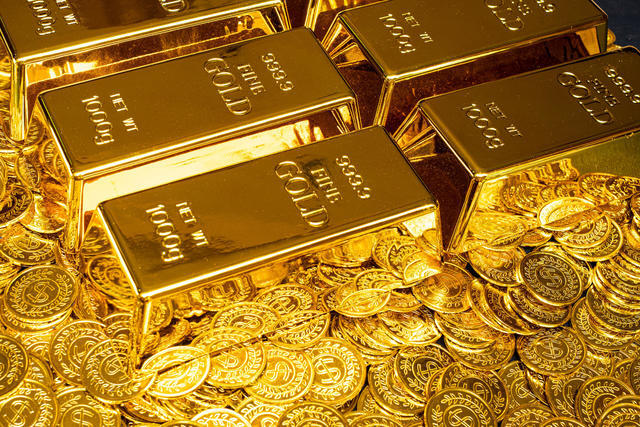 Giảm gần 140 USD, giá vàng thủng mốc 4.000 USD/ounce