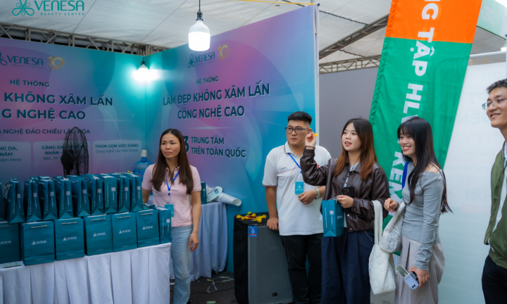 Venesa cùng VPIM 2025 lan tỏa giá trị sống khỏe, đẹp tự nhiên