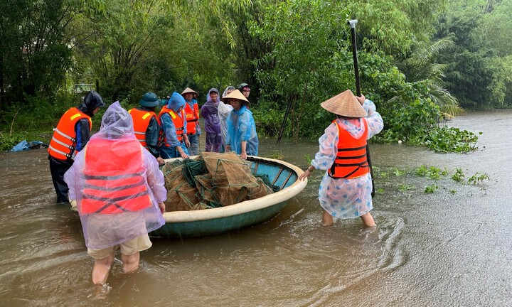 Chèo thúng đi thả lưới, người phụ nữ ở Quảng Ngãi tử vong